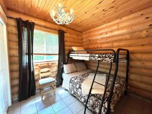 9 habitaciones, wifi gratis y ropa de cama