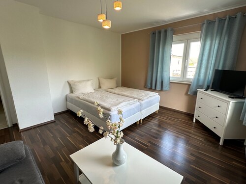 Apartment "Dreams im Obergeschoss" with Private Terrace & Wi-Fi