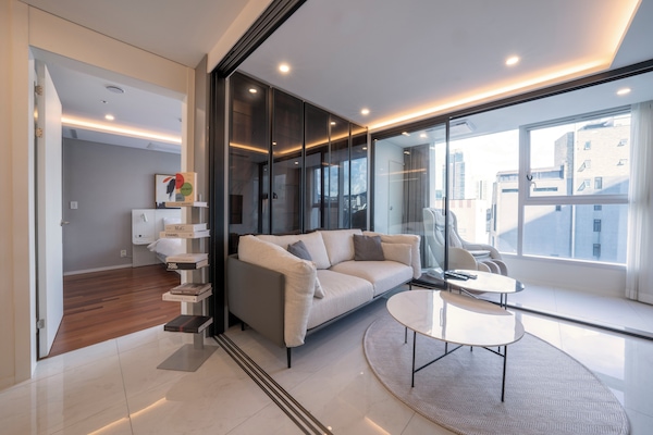 1 habitación, ropa de cama de alta calidad y muebles diferentes