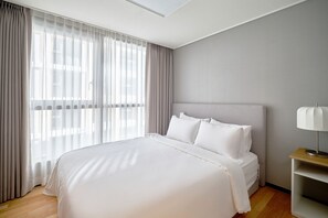 [New Wings] Family Suite | Individually furnished, blackout curtains, soundproofing, free WiFi - UH FLAT THE SEOCHO (Seoul)