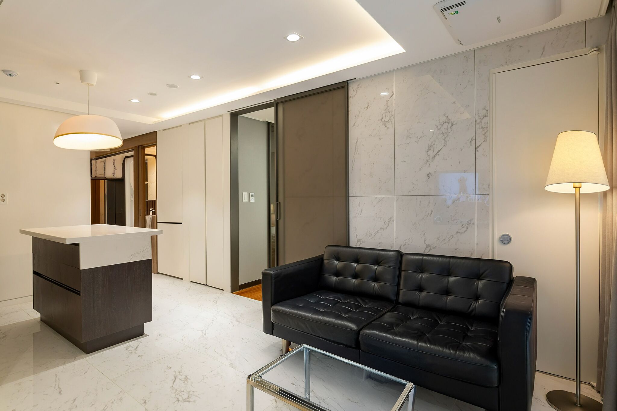 Individually furnished, blackout curtains, soundproofing, free WiFi