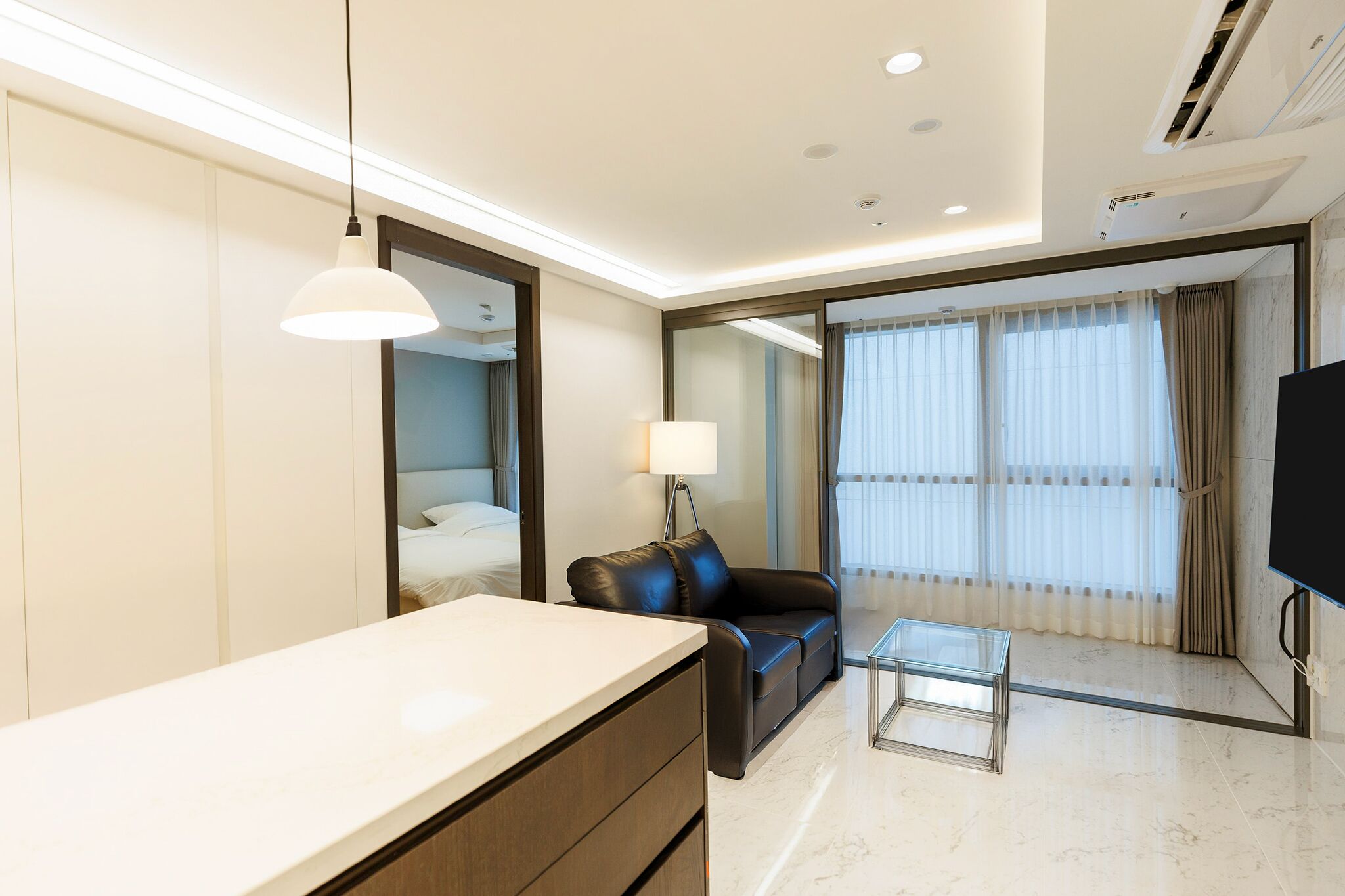 Individually furnished, blackout curtains, soundproofing, free WiFi