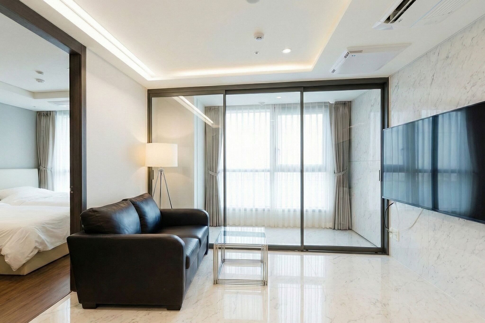 [Annex] Family Twin | Individually furnished, blackout curtains, soundproofing, free WiFi