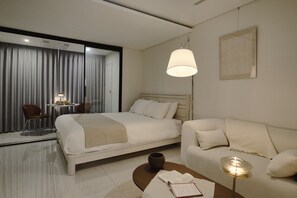 Individually furnished, blackout curtains, soundproofing, free WiFi - UH FLAT THE SEOCHO (Seoul)