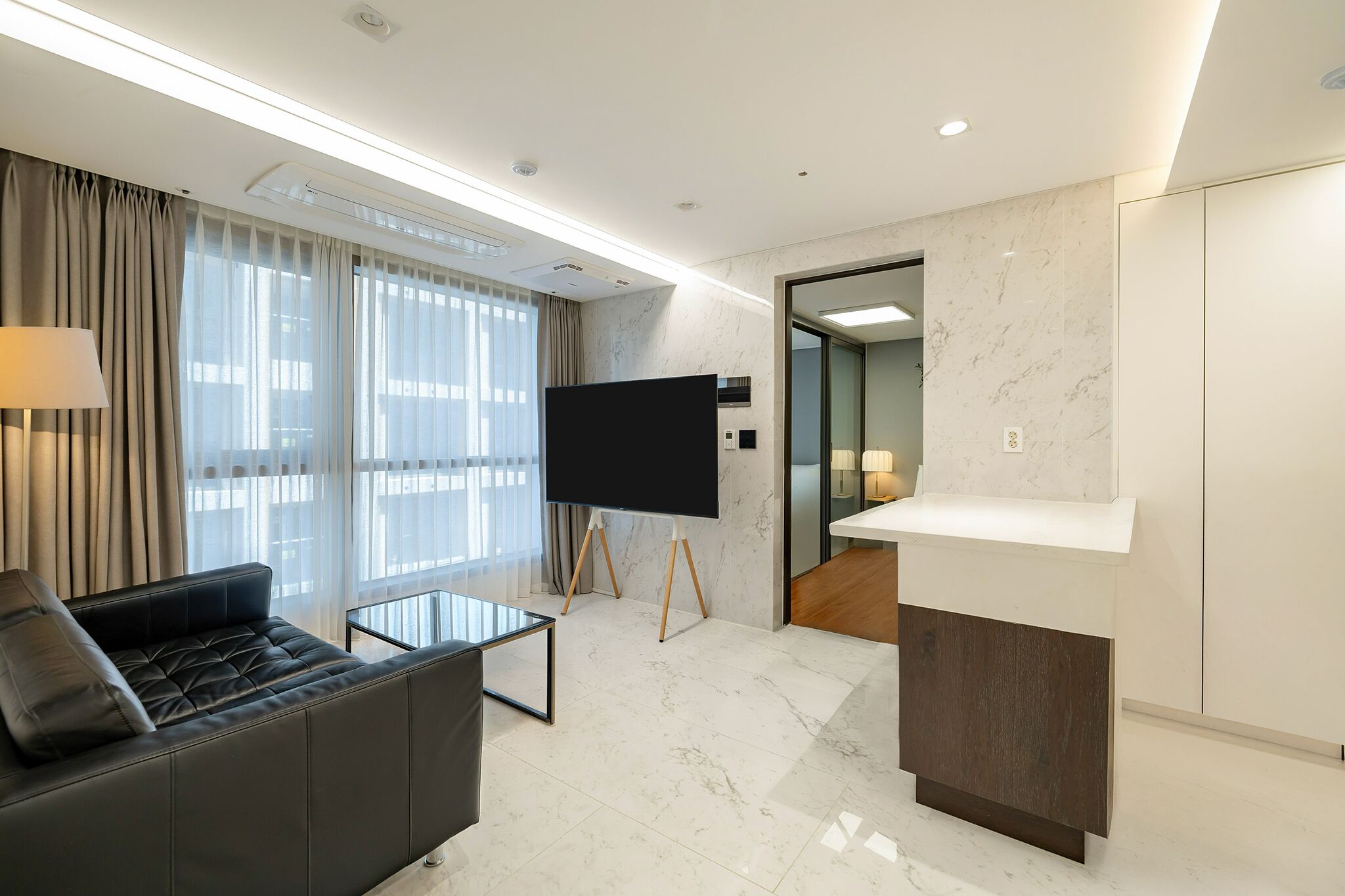 Individually furnished, blackout curtains, soundproofing, free WiFi