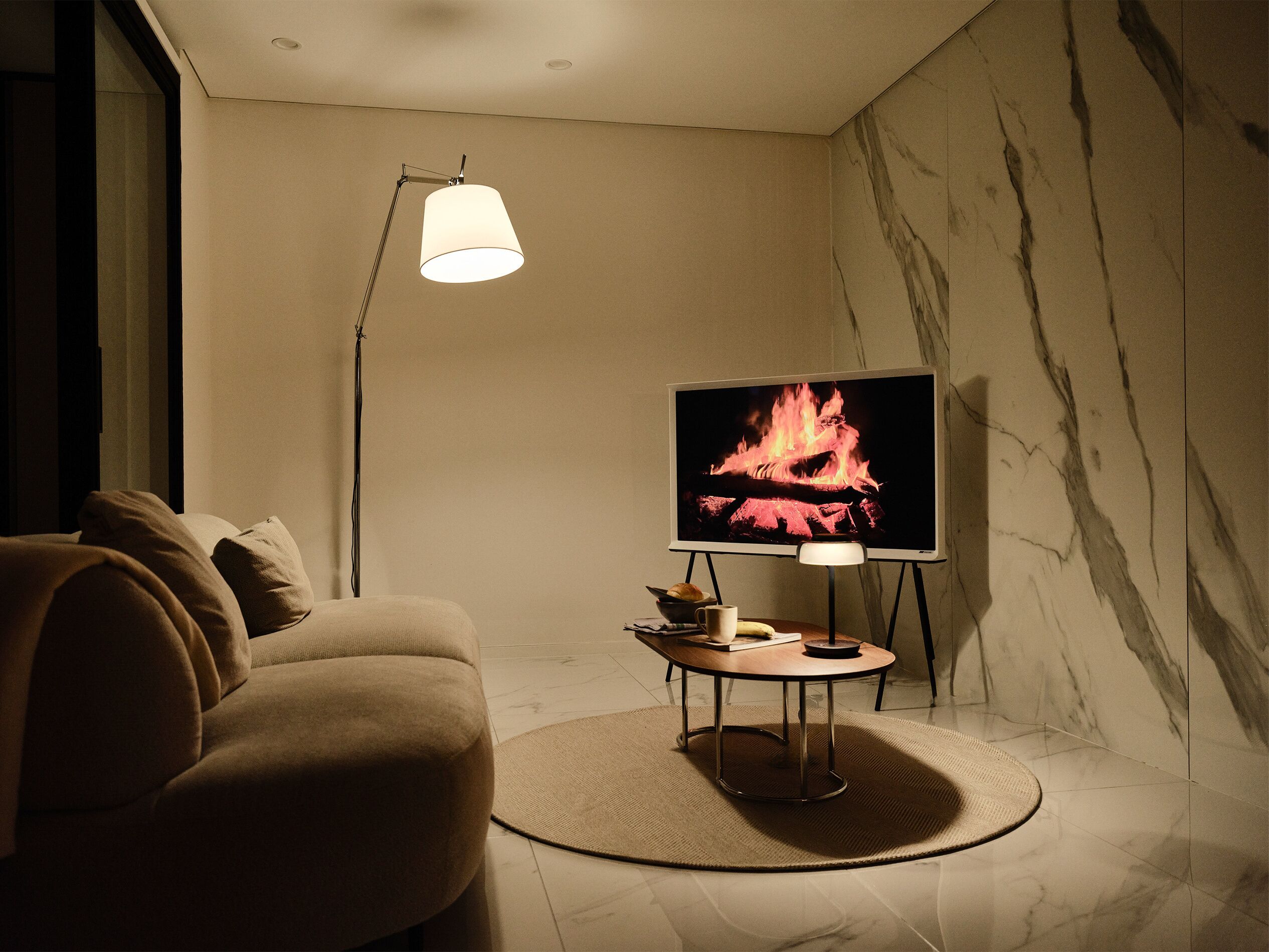 Ameublement personnalisé, rideaux occultants, chambres insonorisées