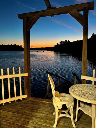 Large beautiful ocean front studio with private dock