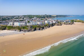 House | 3 bedrooms - Penlan - Close to Town and Beaches (Tenby)