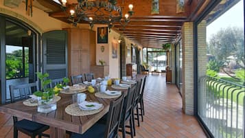 Villa | 5 Schlafzimmer