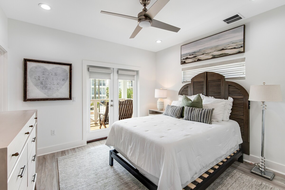 Photo 47 of Incredible three-story home with a pool, pool spa, wet bars, AC, & washer/dryer