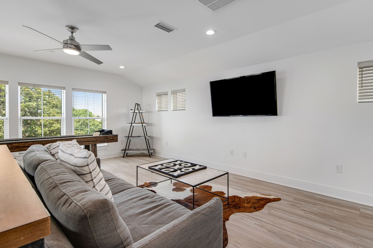 Photo 25 of Incredible three-story home with a pool, pool spa, wet bars, AC, & washer/dryer