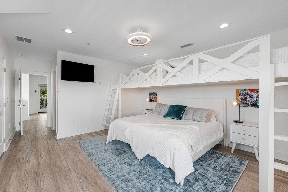 Photo 19 of Incredible three-story home with a pool, pool spa, wet bars, AC, & washer/dryer