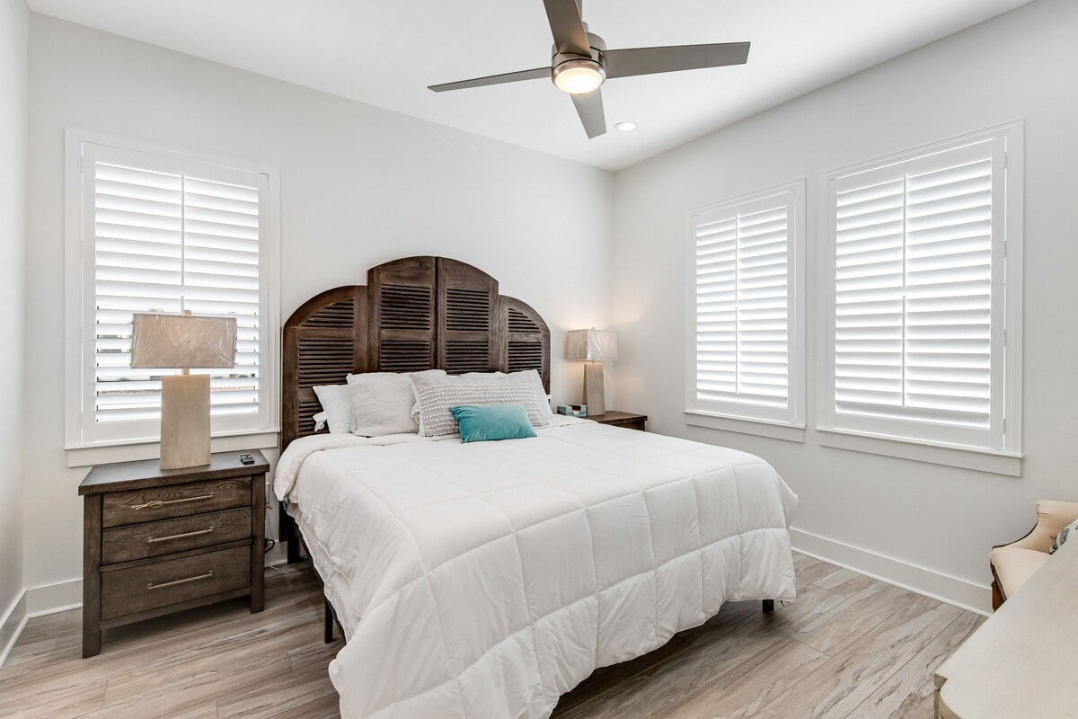 Photo 50 of Incredible three-story home with a pool, pool spa, wet bars, AC, & washer/dryer