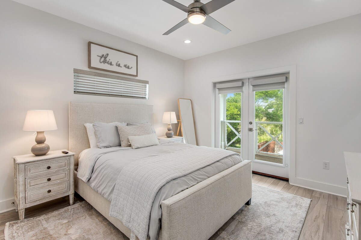 Photo 34 of Incredible three-story home with a pool, pool spa, wet bars, AC, & washer/dryer