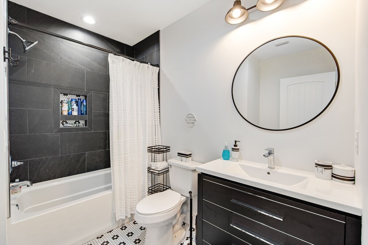 Photo 17 of Incredible three-story home with a pool, pool spa, wet bars, AC, & washer/dryer