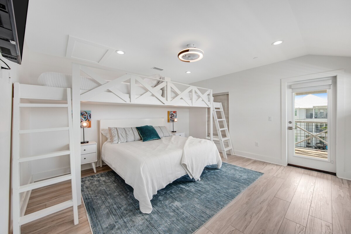 Photo 18 of Incredible three-story home with a pool, pool spa, wet bars, AC, & washer/dryer