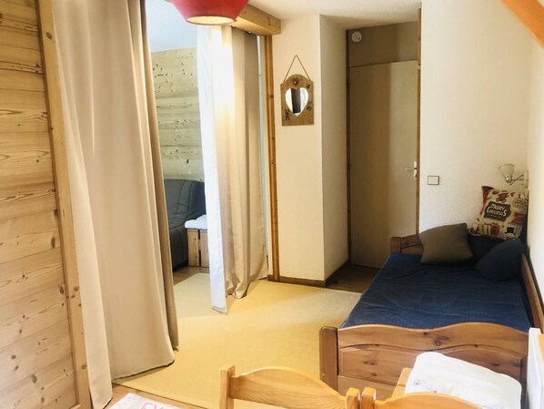 1 bedroom