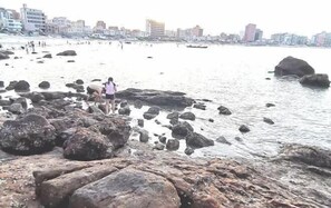 Beach - Yongxing Theme Holiday Hostel (Huidong)