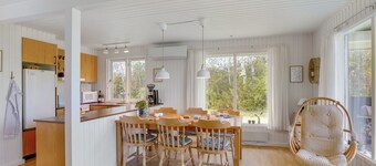 "Thina" - 750m to the inlet by Interhome