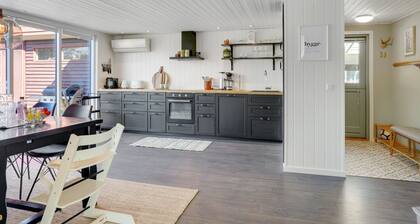 "Sveina" - 600m from the sea by Interhome