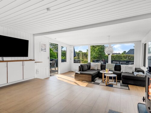 "Edel" - 650m from the sea by Interhome