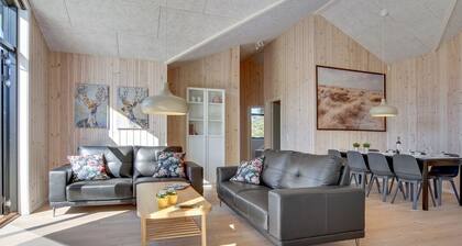 "Bentine" - 1.6km from the sea by Interhome