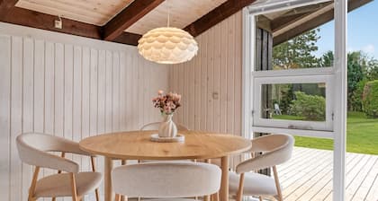 "Ingimar" - 2.2km from the sea by Interhome