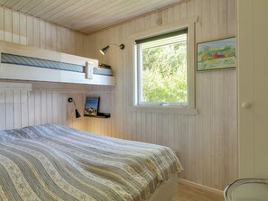 3 bedrooms, WiFi