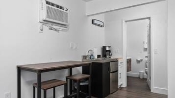 Microwave, stovetop, coffee/tea maker, high chair