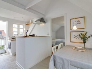 2 bedrooms, WiFi