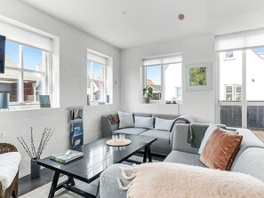 TV - "Hilma" - 600m from the sea by Interhome (Løkken)