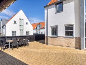 Outdoor dining - "Hilma" - 600m from the sea by Interhome (Løkken)