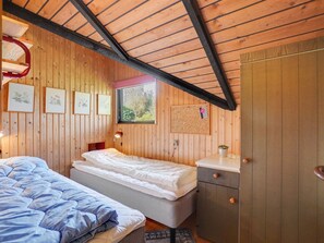 3 bedrooms, Internet