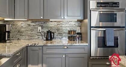 Desert Skyline Getaway - An Irvie Home