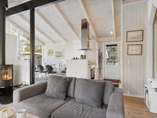 "Nafne" - 500m from the sea by Interhome