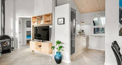 "Talula" - 350m from the sea by Interhome