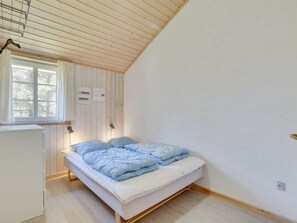 5 bedrooms, internet