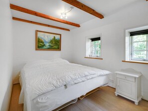 2 bedrooms, WiFi