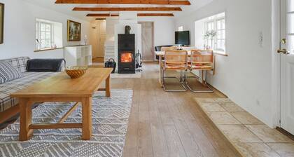 "Faik" - 650m from the sea by Interhome