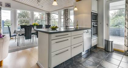 "Sylvelin" - 400m to the fjord by Interhome