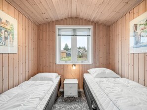 2 bedrooms, WiFi