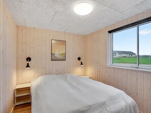 8 Schlafzimmer, WLAN