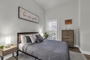 2 bedrooms, iron/ironing board, WiFi, bed sheets