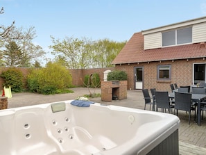 Outdoor dining - "Rahild" - 2km to the fjord by Interhome (Thyholm)