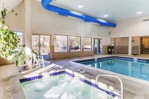 Opvarmet pool