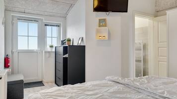 1 bedroom, WiFi