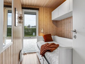 4 bedrooms, WiFi - "Nine" - 200m from the sea by Interhome (Børkop)