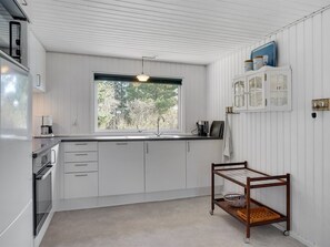 Køleskab, mikrobølgeovn, ovn, opvaskemaskine