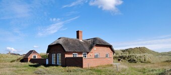 "Karlina" - 100m from the sea by Interhome