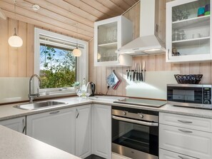 Fridge, microwave, dishwasher, cookware/dishes/utensils - "Lillemor" - 800m to the fjord by Interhome (Tarm)